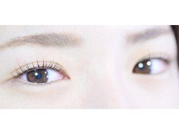 光/パリジェンヌラッシュリフト