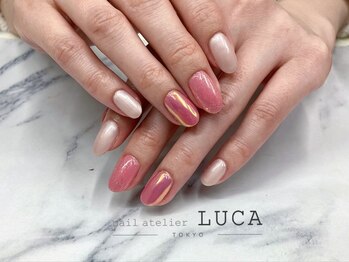 ネイルアトリエルカ(nail atelier LUCA)/W-411 大人可愛いオーロラネイル