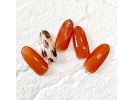 アニマル柄ネイル