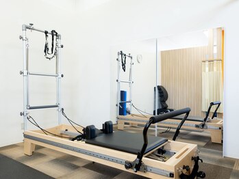 富雄みなみ整骨院/マシンピラティス