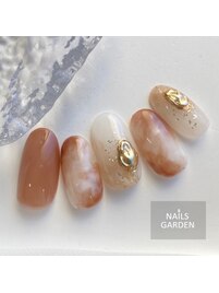 カフェラテネイル