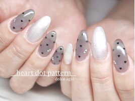 モノトーンネイル