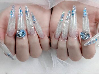 フローラ/チップ長さだしネイル