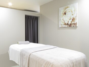 フェイスアンドボディルーム サクラ(SAKURA)/