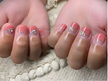 ミリ(mili)/デザインコースでちゅるんグラデ