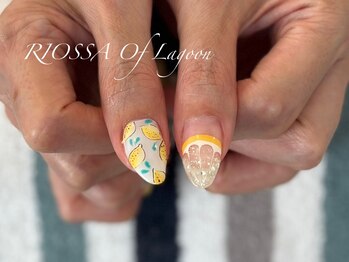 リオッサ オブ ラグーン(RIOSSA of Lagoon)/レモンデザインネイル