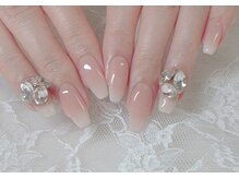 ヨシ ネイル 新宿店(Y.S NAIL)の雰囲気（上品な大人ネイル♪ブライダルにも☆長さだしおすすめです★）