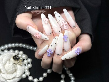 サンサンイチ 関内店(331)/y2kデザイン