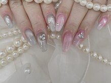 ハニービービー(Honey Bee Bee)/ホワイトグラデマグネイル