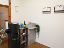 ウェルネス(Wellness)の雰囲気(ウォーターサーバーもあるので、水分補給もしっかりできます!)
