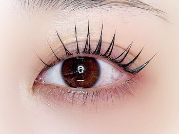 ローウェン(Lowen)の写真/【パリジェンヌラッシュリフト￥3000～】モチ抜群♪リーズナブルな価格設定で毎月の通いさすさ◎