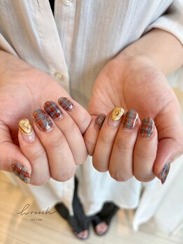 ブローチ(BRooCH)/チェックネイル【仙台】