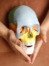 プライベートエステサロン アカネイロ(AKANEIRO)/小顔矯正