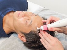 ビーメイクス(B・Makes)/髪の毛にプラズマ照射