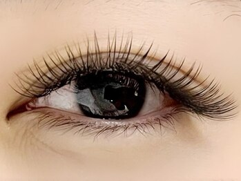 ネイルサロン プリティア 博多店(Pritia)の写真/最高級セーブル使用！『まつげエクステ(上)本数無制限つけ放題¥4950』博多駅筑紫口から徒歩30秒！