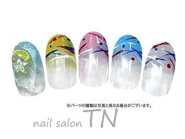 岡部限定／ヨーヨーネイル