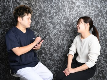 ビーワンセルフ(美.oneself)の写真/【中崎町/梅田からスグ】ベテランオーナーが毎回マンツー施術◇小顔＋姿勢矯正の全身調整に特化したサロン