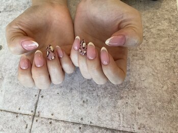 フルウム(FULVUM)/フレンチネイル