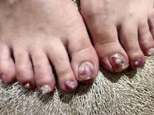 プロテア(protea)/ハートとフラワーフットネイル