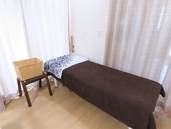 Beauty salon Re:berte【HBL/まつげパーマ】の写真/【味噌天神前駅から徒歩5分】完全個室のプライベート空間で理想の眉毛・目元を☆《HBL&まつげパーマ》