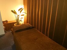 てもみしょくにん/店内