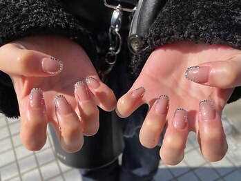 ネイルソファ 生駒(nail sofa)の写真/お仕事や家事で派手なネイルが出来ない方も、シンプルデザインやハンドケアメニューで指先まで美しく◎