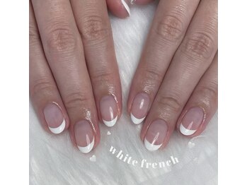 メメシェリー(memeshelly)/フレンチネイル