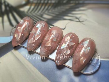 ビビアンエルー 那覇店(Vivian L)/上品ネイル