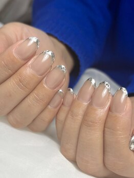 ムート(MOOT)/王道きれいめネイル