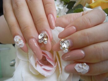 メイクプラスネイル ヴィヴィッド(MAKE+NAIL vivid)/*冬ブライダルメニュー*