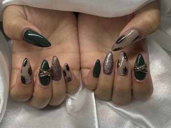 アメリ(AMERI)/ネイル 担当Misaki