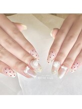 リッシュ トロワ(RICHE trois)/春なガーリーネイル