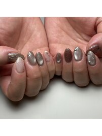 【ＫＯＮＯＭＩ】