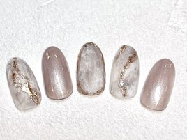 毎月変わる★1月トレンドネイル