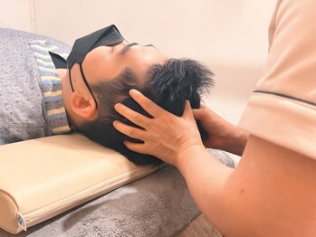 リラックスマイル 上大岡店(リラックsmile)の写真/首肩頭の疲れ特化メニュー◎最高の癒しをお届け♪年齢問わず全ての方の疲れケアに！
