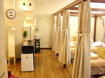 青空リラクゼーション 大阪駅前第四ビル店/店内:3