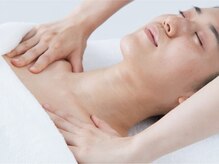 パトラ 三宮店/毛穴リメイク8★ホルモン毛穴