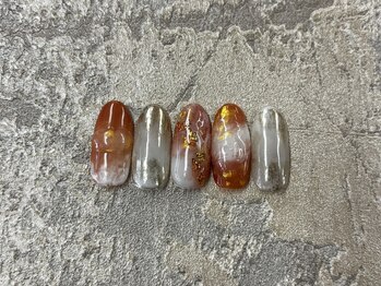 ティアラバイエミタス(TIARA by emi+)/ニュアンスコース