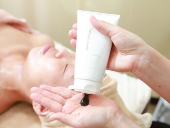 こもれび/角質ケア(即美白コース)