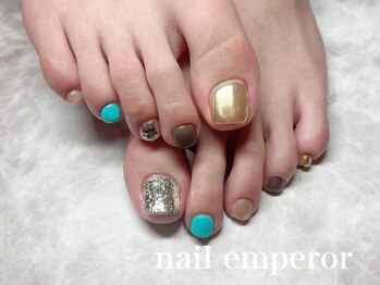 ネイルエンペラー(nail emperor)の写真/＼フットワンカラーご新規様¥5000（オフ込）／300以上のカラーをご用意◎美フォルムで足元からオシャレを♪