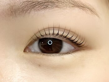 ハニーアンドミエル 京都駅前店(Honey&Miel)/韓国風・束感まつ毛パーマ