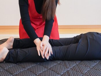 ヨサパーク ピクシス(YOSA PARK)の写真/＼美脚になりたい方必見!／セルフだと落ちにくい下半身に集中アプローチ◎気になる部位も短期で結果出し！