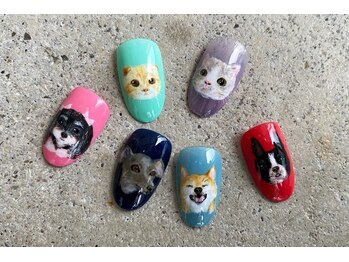 パディネイルズ(PADDY NAILS)の写真/あなたの愛犬・愛猫がお爪に！思わず周りに自慢したくなる、唯一無二のアートネイル♪手書きクーポン多数！