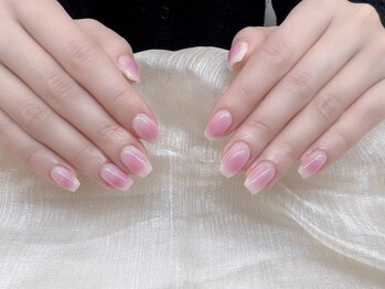 ミンミン(Min min)/チークネイル