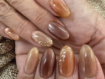 ネイルサロン ピュール(PUR)の写真/【近鉄八尾】上品な愛されネイル★カラーも豊富にご用意◎丁寧なケアで仕上がり・モチが高評！