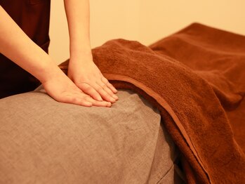 らくだリラクゼーション 西宮の写真/【もみほぐし60分¥3600】デスクワークで固まった身体を当店のもみほぐしでリフレッシュしましょう♪