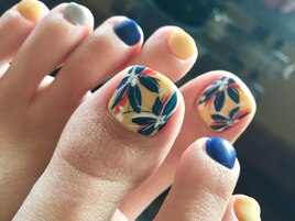 秋色フラワーネイル