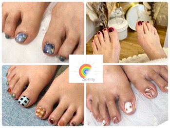 サニー ロア(Sunny.Roa)の写真/足元からキレイに！大人のおしゃれは足先から☆フットネイルも豊富なメニューをご用意しております♪