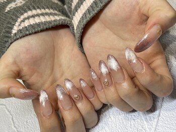 レビー(Revie)/マグネット