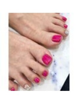 ネイル モア 盛岡店(NAIL moA)の写真/フットネイルも定額アートコースで足元を彩る!初めての方も安心の贅沢体験を☆